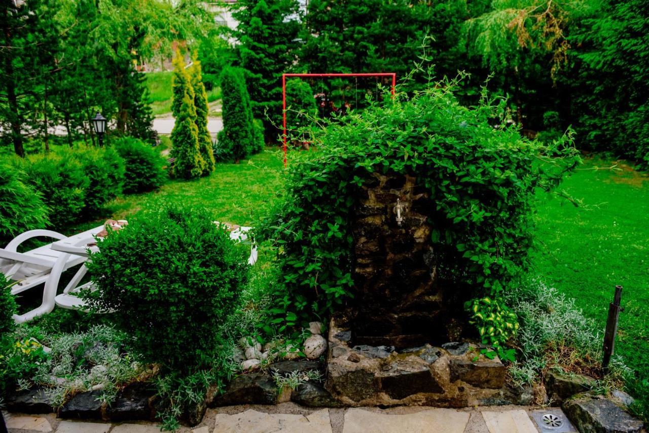 Predah, Mijaila Radovica 13a * 兹拉蒂博尔